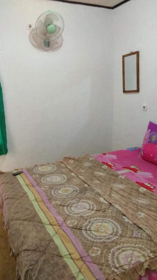 Adelya Homestay Praya Ngoại thất bức ảnh